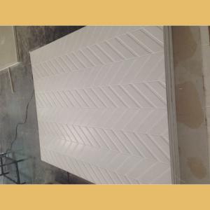 TUB&SHOWER SURROUND07